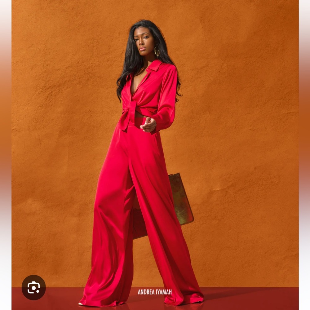 Wide leg satin pants set